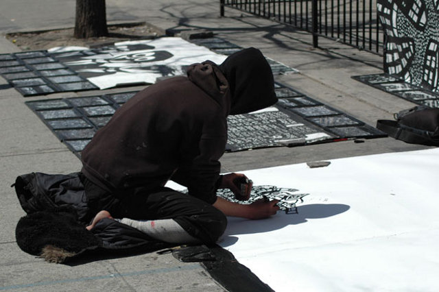 street murals, graffiti artwork